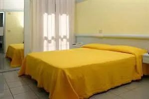 Hotell Nives Riccione