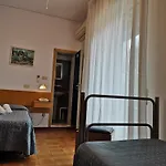 Hotel Nives 2*
