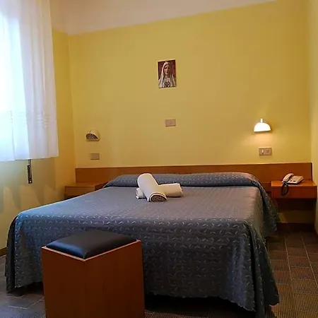 Nives 2* Riccione