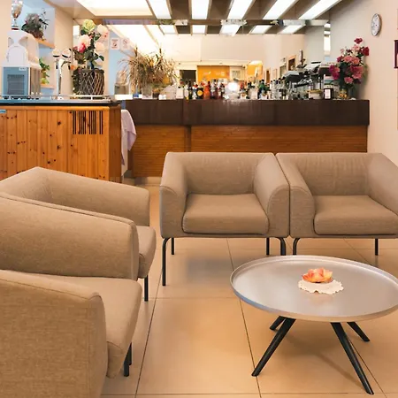 Nives Hotel Riccione